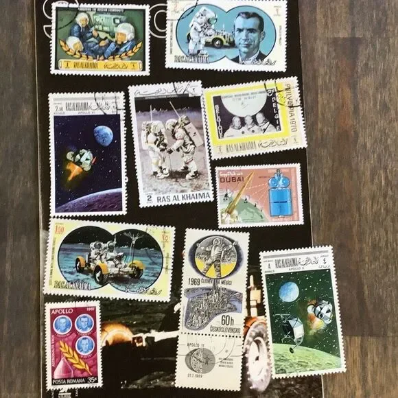 Vintage 1971 space stamp collectors album was 41 stamps